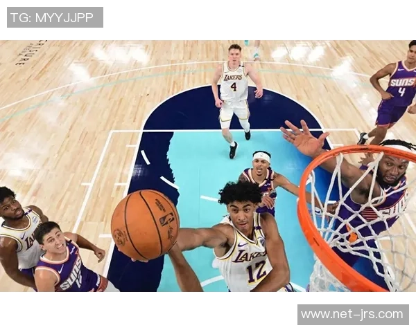 奥斯丁州大篮球队精彩对决分析与赛季展望