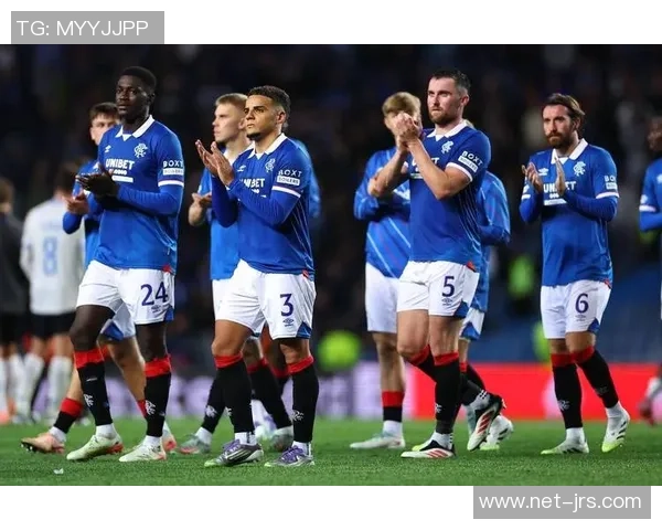 悉尼FC主场迎战墨尔本胜利期待精彩对决与激烈竞争 悉尼FC主场迎战墨尔本胜利期待精彩对决与激烈竞争